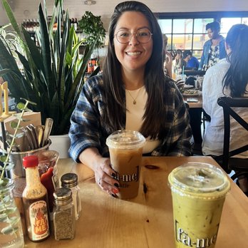 Fàme Caffe - Coffee & Tea Near Me - Phoenix, Arizona