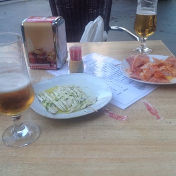 La Peseta - Las Tapas de La Peseta como mola que te traten bien - Tapas Bars Near Me - Madrid, M