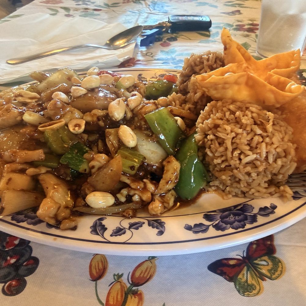 Asian Grill - Kung Pao Chicken dinner combination - Chinese Near Me - Sun Lakes, Arizona Asian Grill - Kung Pao Chicken dinner combination - Chinese Near Me - Sun Lakes, Arizona