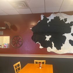 Laura's Bbq Shack - Cool venue.