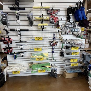 Clean-Mart - WINDOW CLEANING SUPPLIES - Auto Detailing Near Me - Las Vegas, Nevada