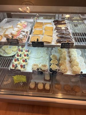 Sweetah's Gluten Free Bake Shop by null