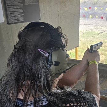 LoneStar Handgun - Guns & Ammo Near Me - San Antonio, Texas LoneStar Handgun - Guns & Ammo Near Me - San Antonio, Texas