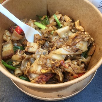 Holy Basil - Pad kee mow - Thai Near Me - Los Angeles, California Holy Basil - Pad kee mow - Thai Near Me - Los Angeles, California