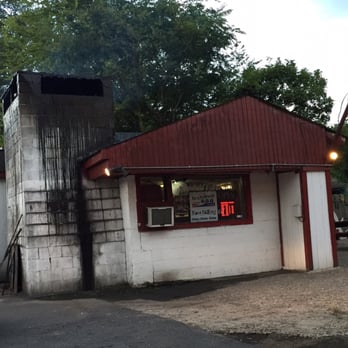 Archibald's BBQ - Expect an authentic BBQ experience. Nothing fancy. - Barbeque Near Me - Northport, Alabama