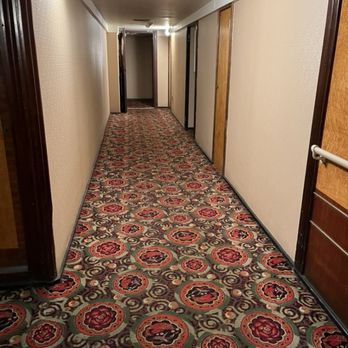 The Queen Mary - Hallway near room b340 - Hotels Near Me - Long Beach, California The Queen Mary - Hallway near room b340 - Hotels Near Me - Long Beach, California