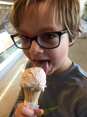 La La Ice Cream by null