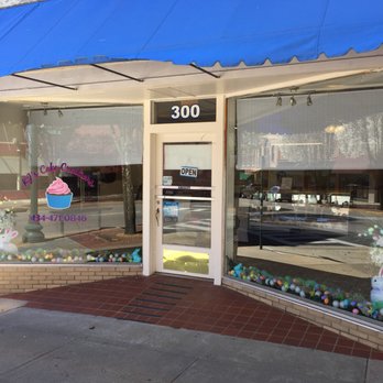 KJ's Cake Creations - the front of the store - Cupcakes Near Me - South Boston, Virginia KJ's Cake Creations - the front of the store - Cupcakes Near Me - South Boston, Virginia