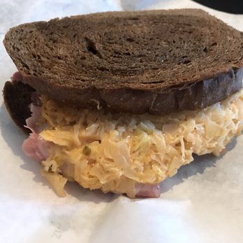 Dilly's Deli - Delis Near Me - Tempe, Arizona