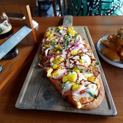Mill Town Social House - Vegetarian flatbread with goat cheese, onions, banana peppers and basil, along with parmesan truffle potato wedges & a beer flight.
