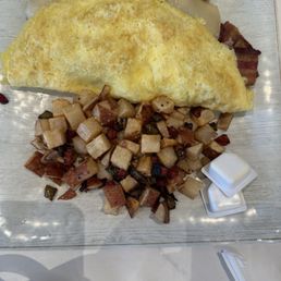 Meat lovers Omelette Meat lovers Omelette