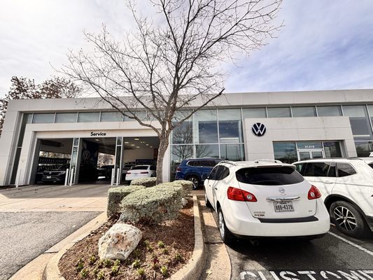 NORTH PARK VOLKSWAGEN - Updated July 2025 - 38 Photos & 100 Reviews