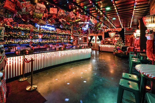 Miracle on 5th Street by null