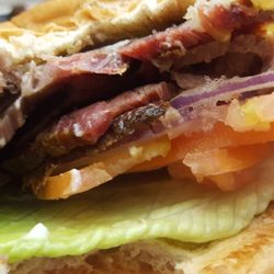 Arby's - Deluxe Smokehouse Beef Brisket