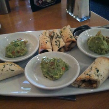 California Pizza Kitchen - Tortilla Spring Rolls (Baja chicken) appetizer - Pizza Near Me - Brea, California California Pizza Kitchen - Tortilla Spring Rolls (Baja chicken) appetizer - Pizza Near Me - Brea, California