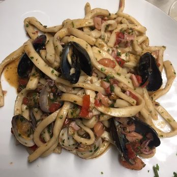 Il Tari' Art Restaurant - Italian Near Me - Amalfi, SA
