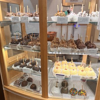Rocky Mountain Chocolate Factory - Yes yes and YES!!! Candy Apples! - Chocolatiers & Shops Near Me - Brea, California