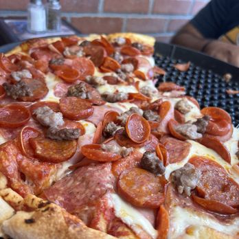 Ferroni’s Pizza - #6 All Meat Combo (Small) - Pizza Near Me - Manteca, California