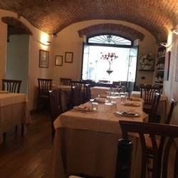 I Capitelli Di Tonelli Luca - Interno del Ristorante " I Capitelli", a Sarzana .