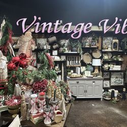 Vintage Vibe - So much great stuff!
