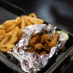 Country Wings