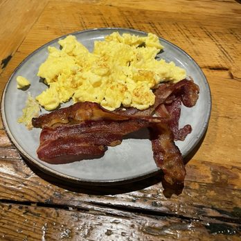 The Tradewinds Pub - Side of Eggs & bacon - Irish Pub Near Me - Reedley, California The Tradewinds Pub - Side of Eggs & bacon - Irish Pub Near Me - Reedley, California