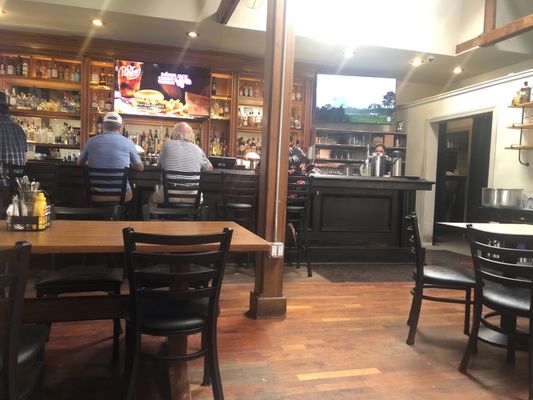 Healdsburg Bar & Grill by null