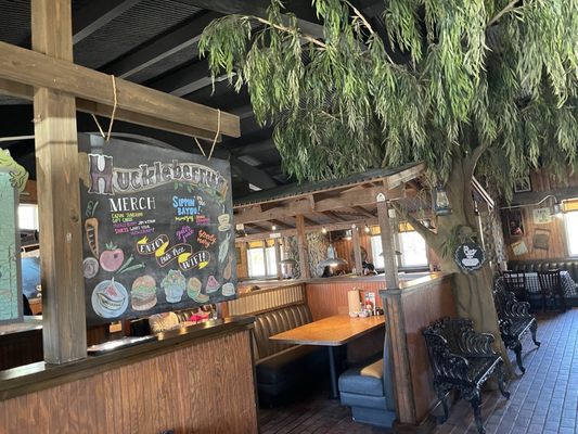 Huckleberry's by null