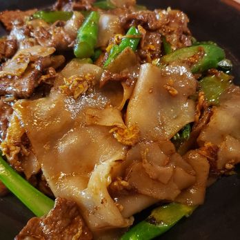 Osha Thai Kitchen - Pad sew with beef - Thai Near Me - Houston, Texas