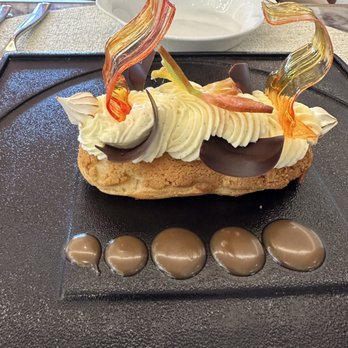 Cocody - eclair - French Near Me - Houston, Texas