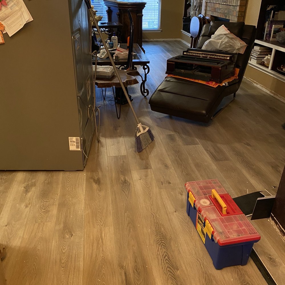 Arbor Floor N' Design - view of a living room - Flooring Near Me - Cedar Park, Texas Arbor Floor N' Design - view of a living room - Flooring Near Me - Cedar Park, Texas