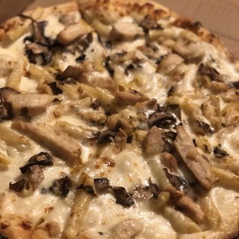 Pizzava - Pizza Near Me - Reno, Nevada