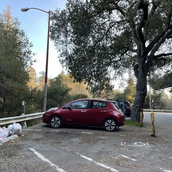 Dimond Park - Parking lot - Parks Near Me - Oakland, California