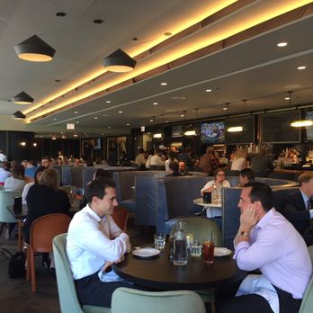 Porter Kitchen & Deck - New American Near Me - Chicago, Illinois