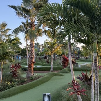 PopStroke - Mini Golf Near Me - Lutz, Florida PopStroke - Mini Golf Near Me - Lutz, Florida