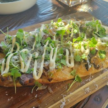 Cafe Largesse - Short Rib Coca - Cafes Near Me - Sunset Valley, Texas