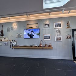Glengoyne Distillery - Entry room for the start of the tour