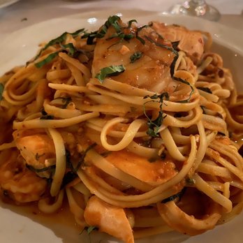 Drew's on Halsted - Diavaesque Linguini - American Near Me - Chicago, Illinois Drew's on Halsted - Diavaesque Linguini - American Near Me - Chicago, Illinois