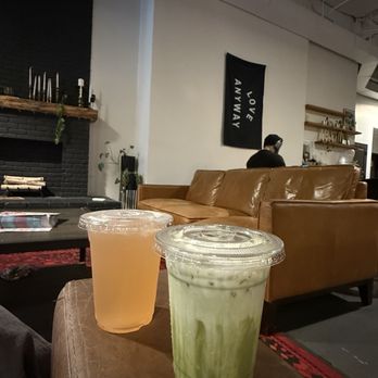 Mudleaf Coffee - Berry matcha latte - Coffee & Tea Near Me - Plano, Texas