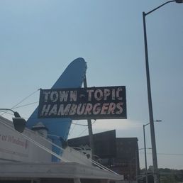 The sign... of great burgers... The sign... of great burgers...