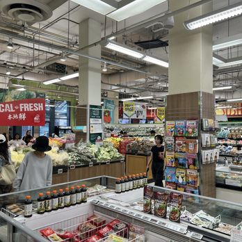 T&T Supermarket - International Grocery Near Me - Vancouver, British Columbia