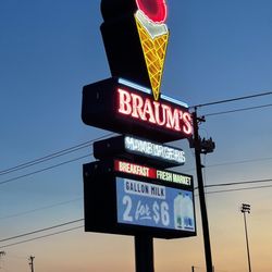 Braum's - Braum's give me a job as a digital media consultant. Look at that great picture no filters btw.