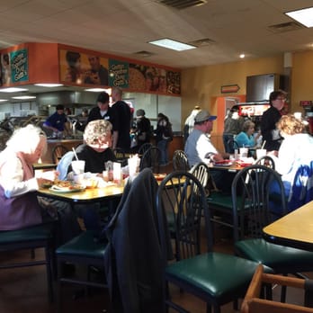 Mr Gatti's Pizza - Drab lobby - Pizza Near Me - Campbellsville, Kentucky