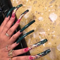 Highland Nails