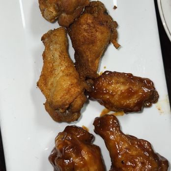 Sea & Soul - a plate of fried chicken wings - Soul Food Near Me - New Bern, North Carolina Sea & Soul - a plate of fried chicken wings - Soul Food Near Me - New Bern, North Carolina