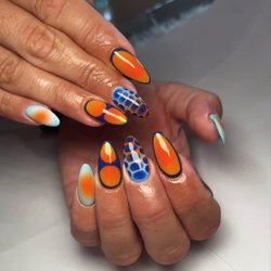 Lavue Nail Lounge