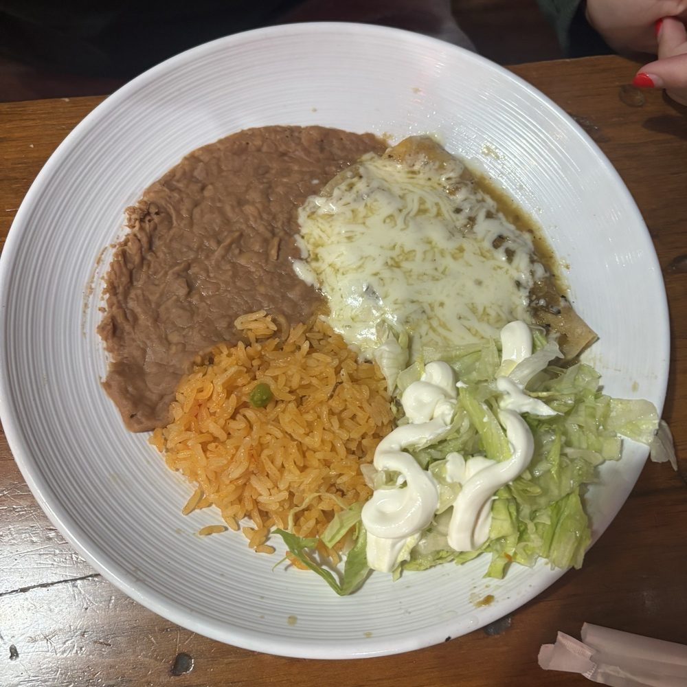El Mexiquense Grill - 4. Enchilada Plate - Mexican Near Me - Lehi, Utah El Mexiquense Grill - 4. Enchilada Plate - Mexican Near Me - Lehi, Utah