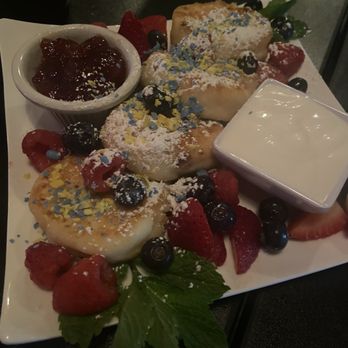 Galicia Restaurant - Cheesecake with fruit - Breakfast & Brunch Near Me - Spencerport, New York Galicia Restaurant - Cheesecake with fruit - Breakfast & Brunch Near Me - Spencerport, New York