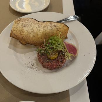 Le Paradis Brasserie Bistro - Beef tartare - French Near Me - Toronto, Ontario Le Paradis Brasserie Bistro - Beef tartare - French Near Me - Toronto, Ontario