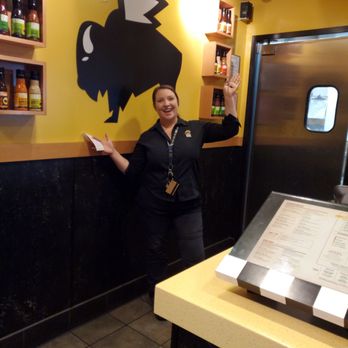 Buffalo Wild Wings - Great lunch at buffalo wild wings - Chicken Wings Near Me - Visalia, California